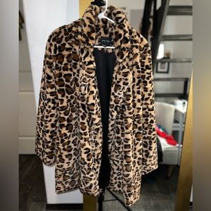 Cheetah coat with pockets, never worn